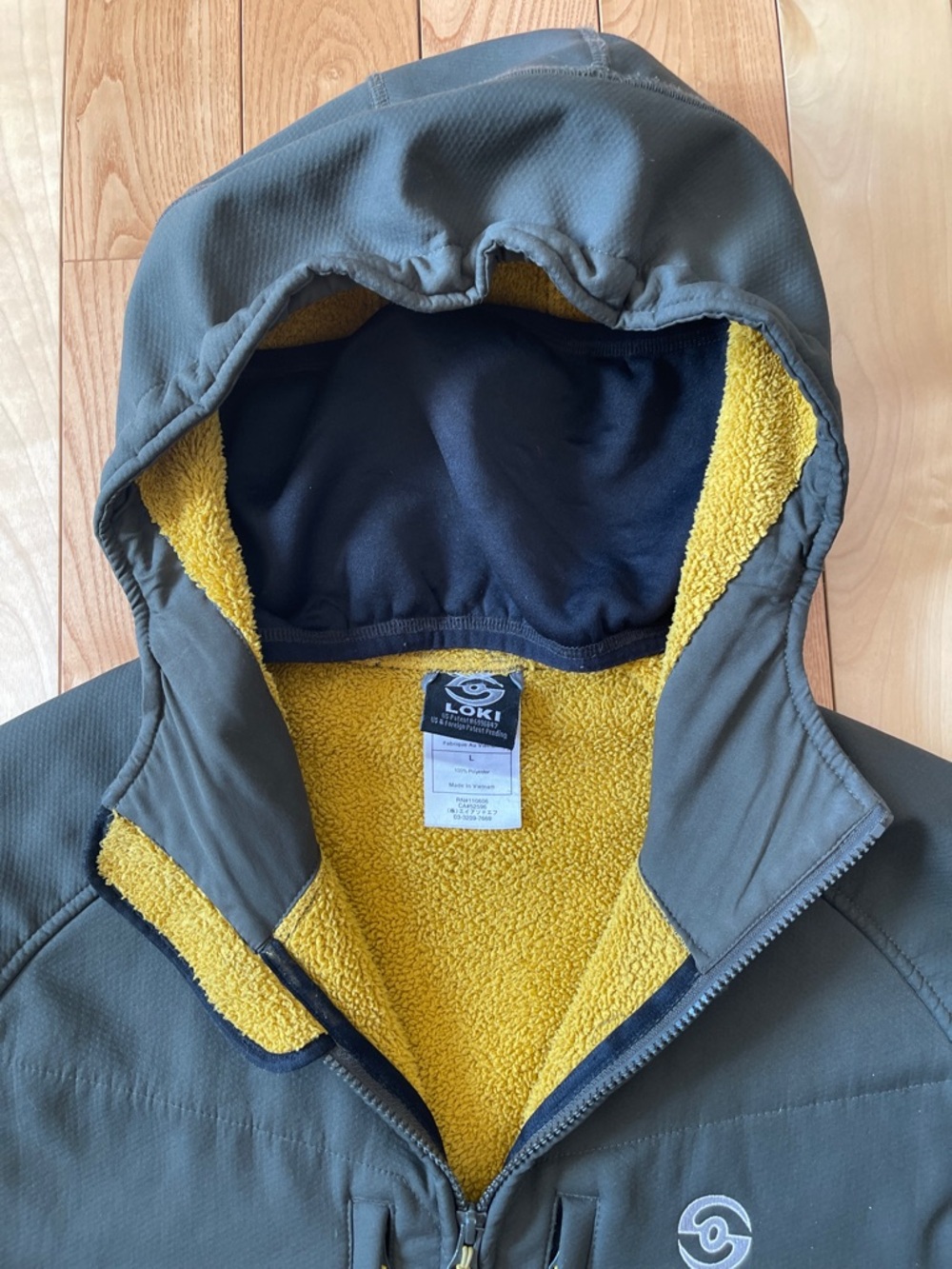 Loki Softshell Hooded Jacket - Picture 4 of 10